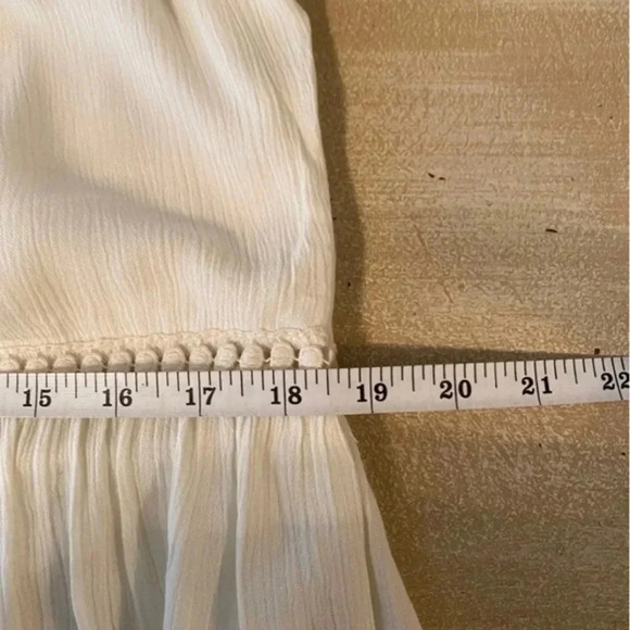 BIRDCAGE Label Boho Cream Cold Shoulder Dress by
Anthropologie - Picture 7 of 11